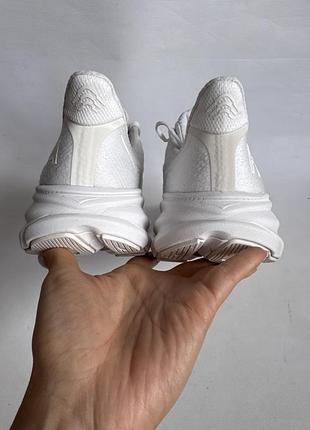 Кросівки hoka 4