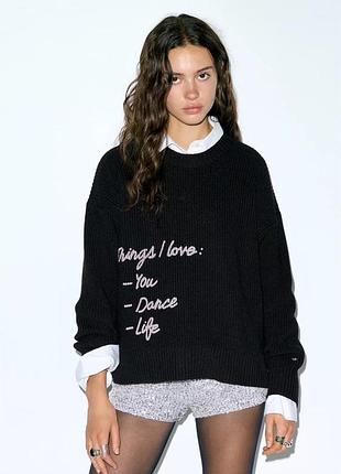 Светр жіночий pull&bear чорний з написом, розмір xl