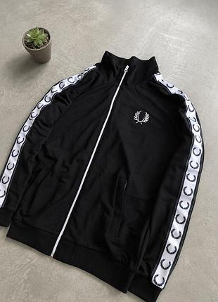 Худі fred perry чорне на блискавці 2