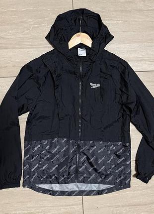 Вітровка від reebok! дуже класна! розмір с