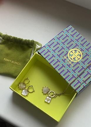 Підвіски жіночі tory burch золотисті з перламутром