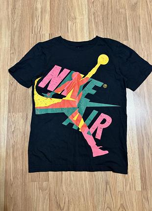 Футболка колаборація nike i jordan