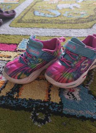 Кросівки для дівчинки skechers різнокольорові, розмір 22