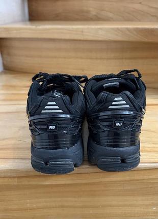 New balance термо кросівки 5