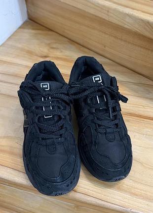 New balance термо кросівки 3