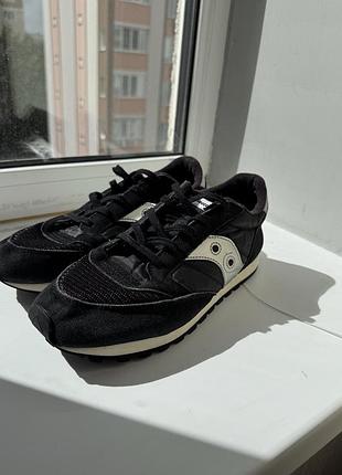 Кросівки жіночі saucony чорні