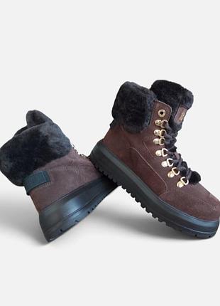 Зимові черевики 36.5-37р. bogner 5