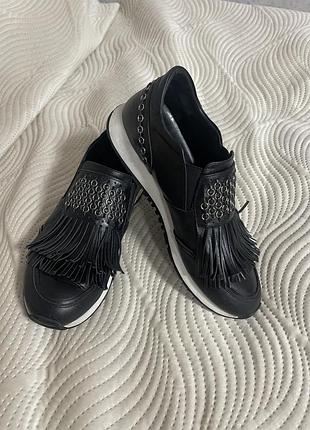 Кросівки жіночі tod's чорні шкіряні