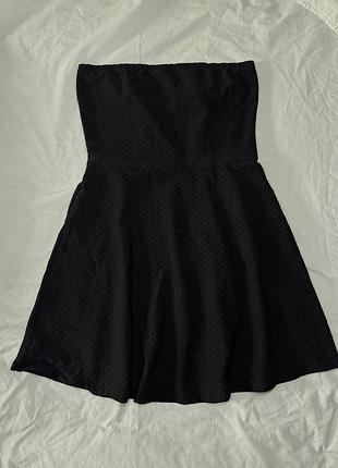 Коротка жіноча сукня h&m без бретелей, чорна, розмір 38