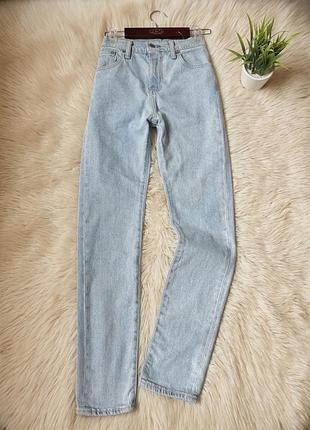Щільні прямі вузькі жіночі джинси levi’s сигарети