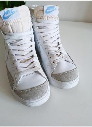 Кожаные кроссовки nike 4