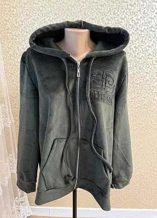Велюровий костюм жіночий