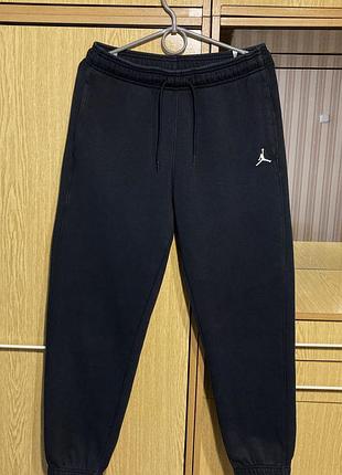 Спортивные трикотажные штаны на флисе,джоггеры air jordan essential fleece pants.оригинал.