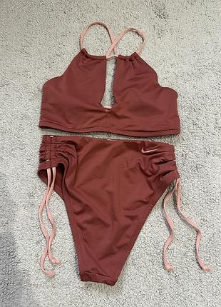 Спортивний роздільний купальник nike solid lace-up high neck bikini original оригінал розмір s