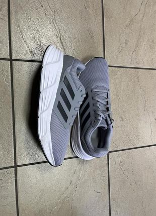 Кросівки adidas 46 р 4
