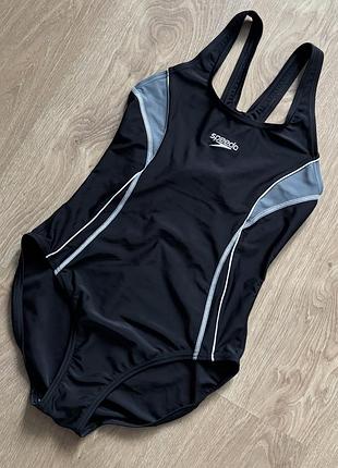Новый,спортивный,слитный купальник shadow speedo