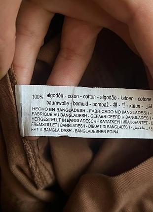 Карамельні брюки карго від bershka 9