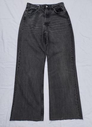 Джинсы zara,человечи, молодежные, размер 30,котон, вискоза,трубы, осень, бангладеш.