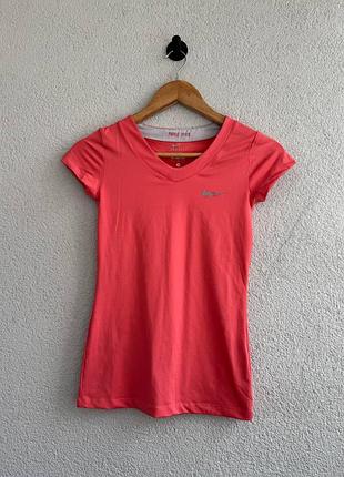 Футболка жіноча nike pro dri-fit коралова