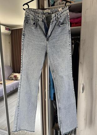 Джинси жіночі світлі кльош