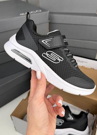 Стильні найлегші кросівки сіточка skechers microspec max