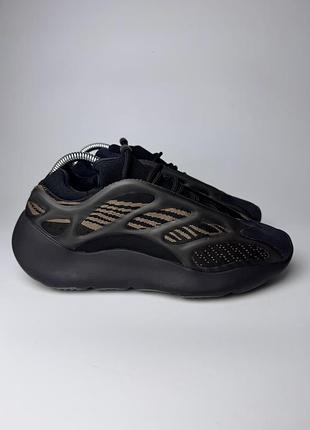 Кросівки adidas yeezy 700 2