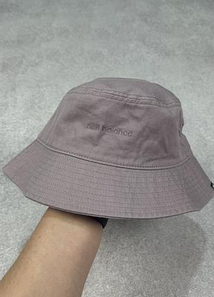 New balance bucket hat панама s/m сиреневая унисекс