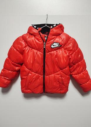 Красная куртка nike оригинал