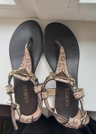 Босоніжки, сандалі guess 2