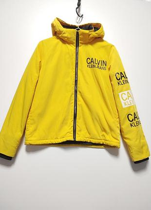 Яркая желтая куртка calvin klein jeans оригинал