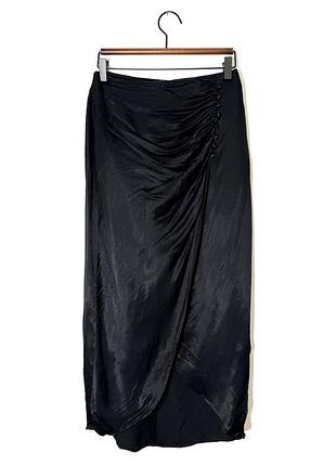 Чорна довга спідниця zara