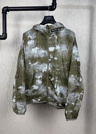 Woolrich мужская куртка ветровка l хаки принт