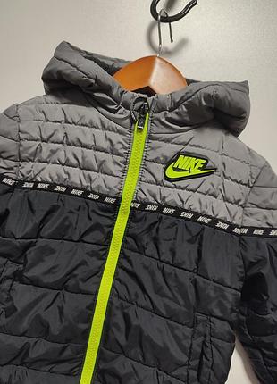 Зимняя теплая куртка nike оригинал 2