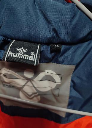 Стильна куртка hummel 4