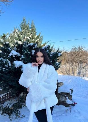 Тепла шуба чорна молочна 9