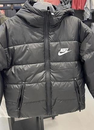 Куртка чоловіча nike чорна