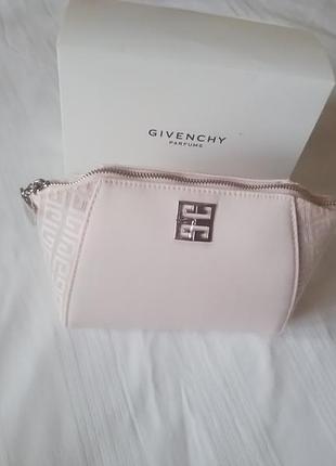 Нова косметичка givenchy оригігал