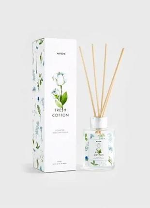Аромадифузор avon «білий жасми» 70 мл