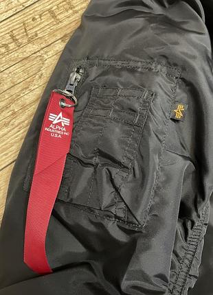 Нова куртка alpha industries, s 4