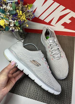 Оригинальные кроссовки skechers