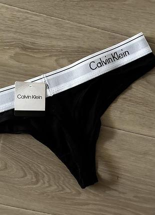 Класичні стрінги calvin klein 2