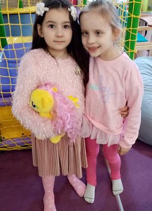 Кофта для дівчинки рожева з мереживом 5