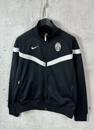 Винтажная спортивная олимпийка nike ювентус (juventus) сезона 2009–2010 годов