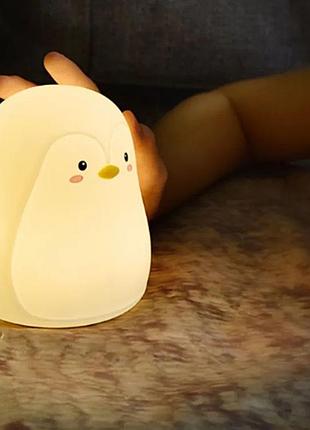 Детский силиконовый led ночник-игрушка "пингвин" (1000 mah, 7 цветов, usb, сенсорный)