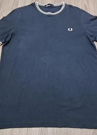 Оригинальная футболка fred perry 
размер m