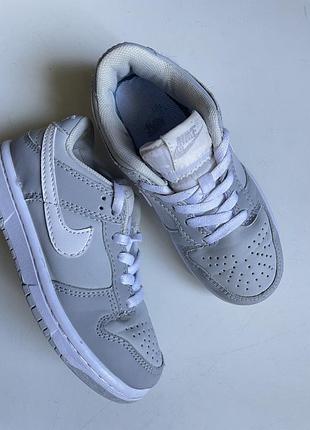 Кросівки nike air force