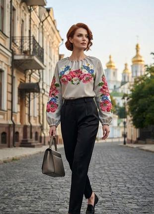 Вишиванка жіноча