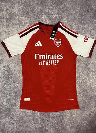 Футбольна футболка arsenal (арсенал) adidas домашня 2026/27 (версія slim fit / climacool+) | короткий рукав| нова з бірками