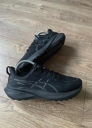 Кросівки asics 42 2