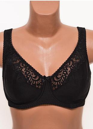 Бюстгальтер лиф с мягкой чашкой